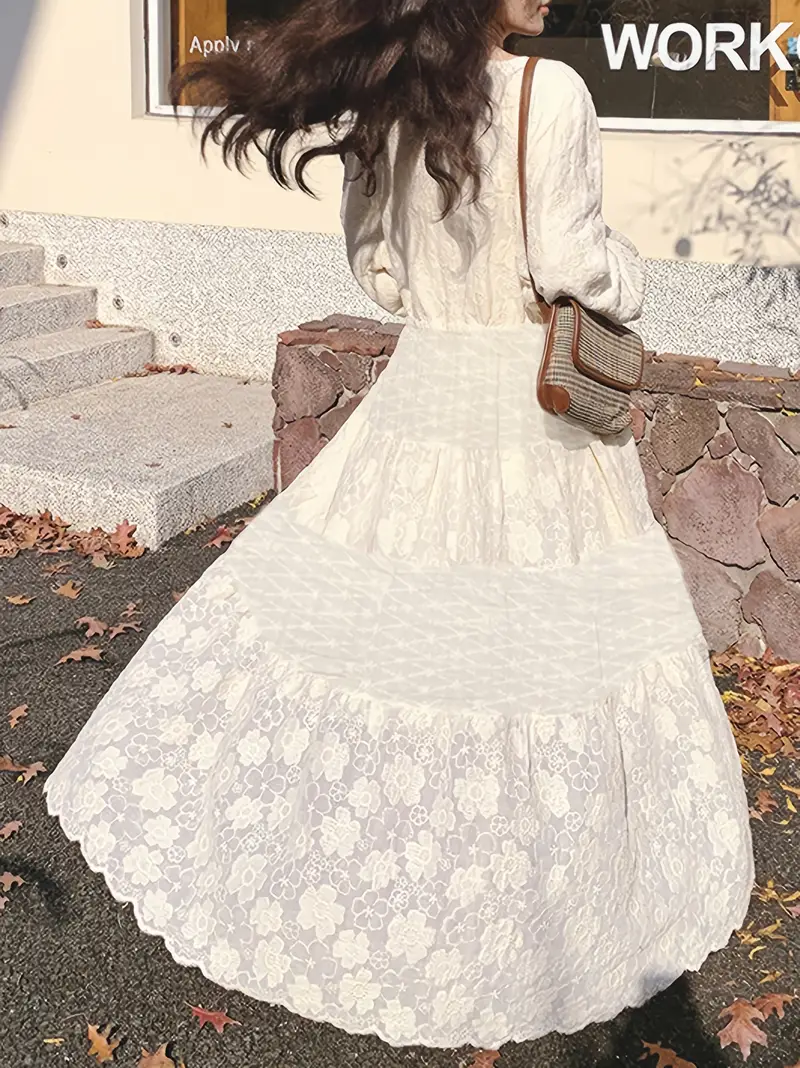 french loose lace dress CLAIRE LUISE Loose lace dress in ecru