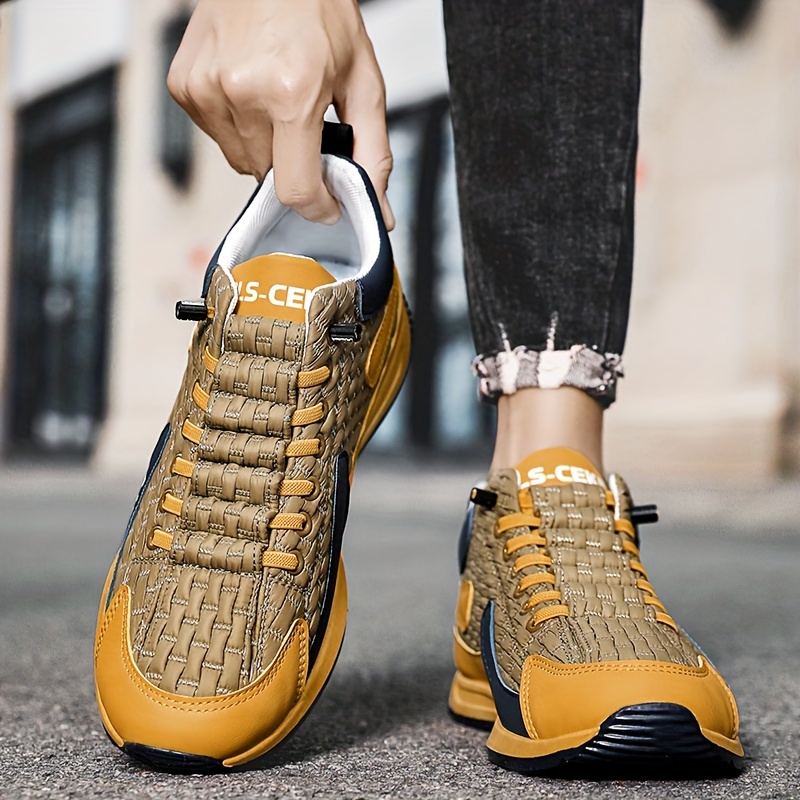Baskets Casual Homme Style Rue Chaussures de sport casual pour hommes 2024 Nouvelle tendance de style de rue géométrique, hauteur mi-haute, bout rond, lacets, doublure en tissu, semelle en EVA, semelle en PVC, upper en PU, pour usage quotidien et en plein air