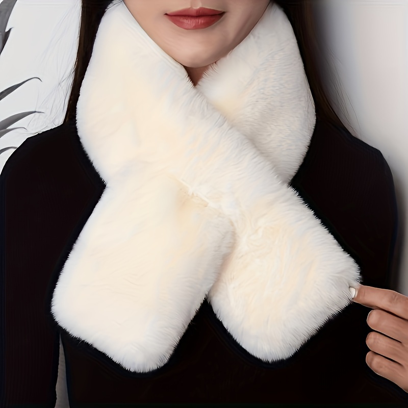 

Women's Knitted Polyester Scarf - Plush For Winter, Mature Style For , One-piece Design Neck Warmer