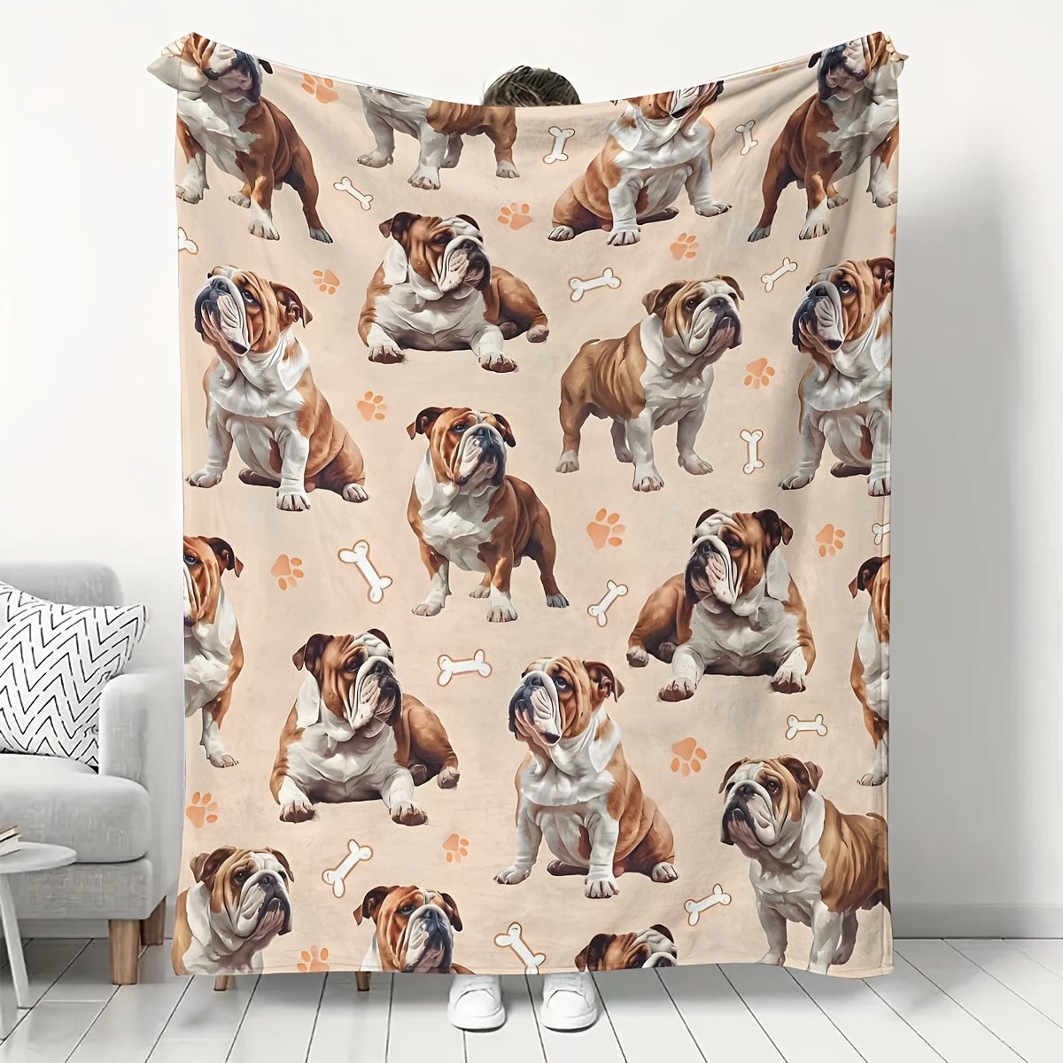 

Luxurious Bulldog Print Fleece Throw Blanket - Soft, Plush Dog Blanket With Bone & Paw Design, Stain-resistant, For Couch Or Bed, Ideal Gift For Bulldog Enthusiasts, Dog Blanket