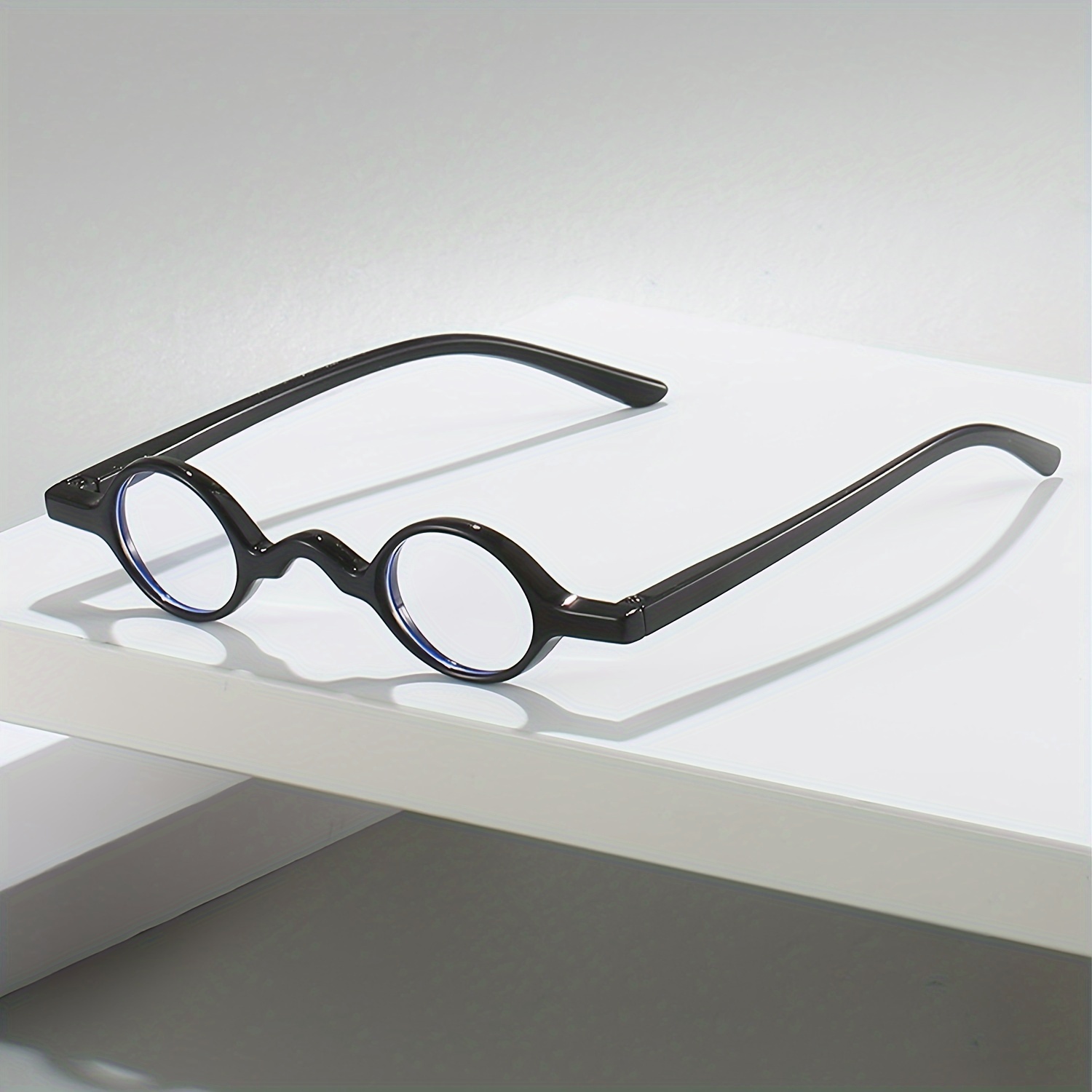Lunettes de lecture photochromiques rondes rétro en titane ultraléger