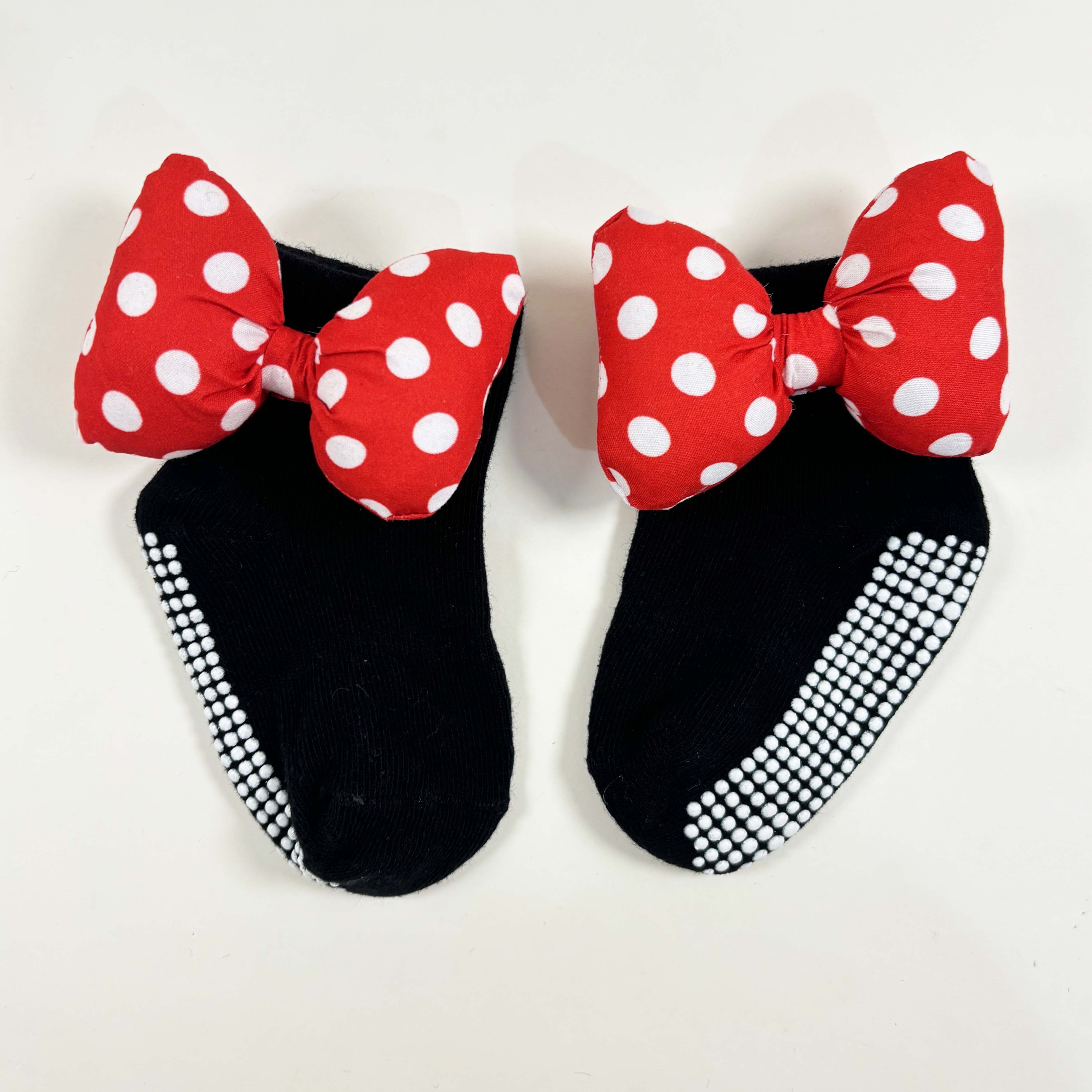 

Chic Polka Dot Bowknot Non-slip Cotton Ankle Socks For Girls - Black & White, All