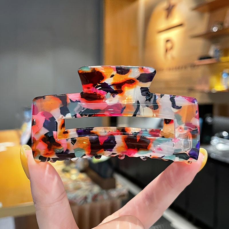 Image of 1pc Elegant Square Hollow Hair Clip, Retro Design, Essential Fashion Accessory For Daily Wear, Vacation, Party, Ideal Gift