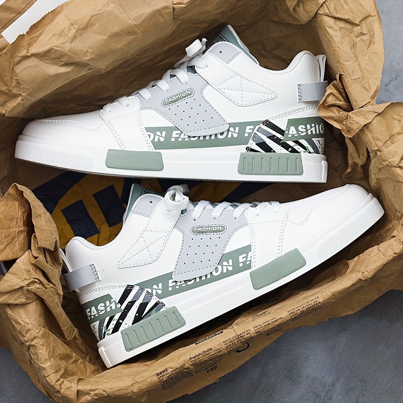 Zapatillas de skate de media caña con bloques de color a la moda para hombre, con una suela suave, duradera y ligera, perfectas para deportes y running. Zapatillas casuales de moda que son cómodas e ideales para primavera y otoño.