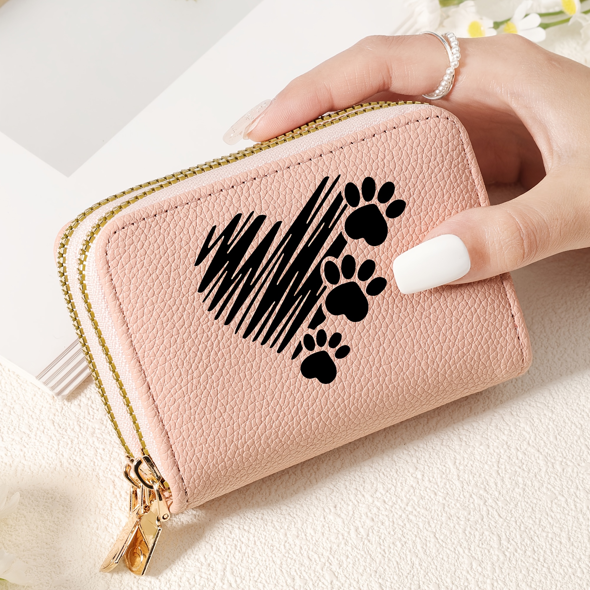 Wallet Paw Print, Lightweight Zippered Coin Purse, Nylon Lined Multi-card Holder For Going Out - Dry , School Supplies Bag | Chic Zipper Wallet | Lightweight Wallet, Small Wallet