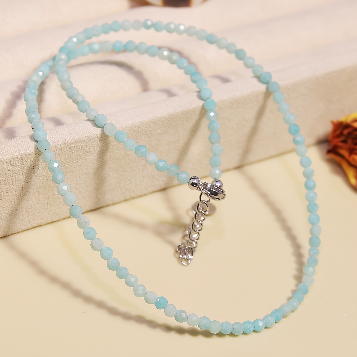 E-shop Naturstein . Naturgrüner Aventurin Damen Halskette 3mm Runde Perlen Boho Style Exquisite Schmuckstücke Geeignet für Tägliches Tragen Oder