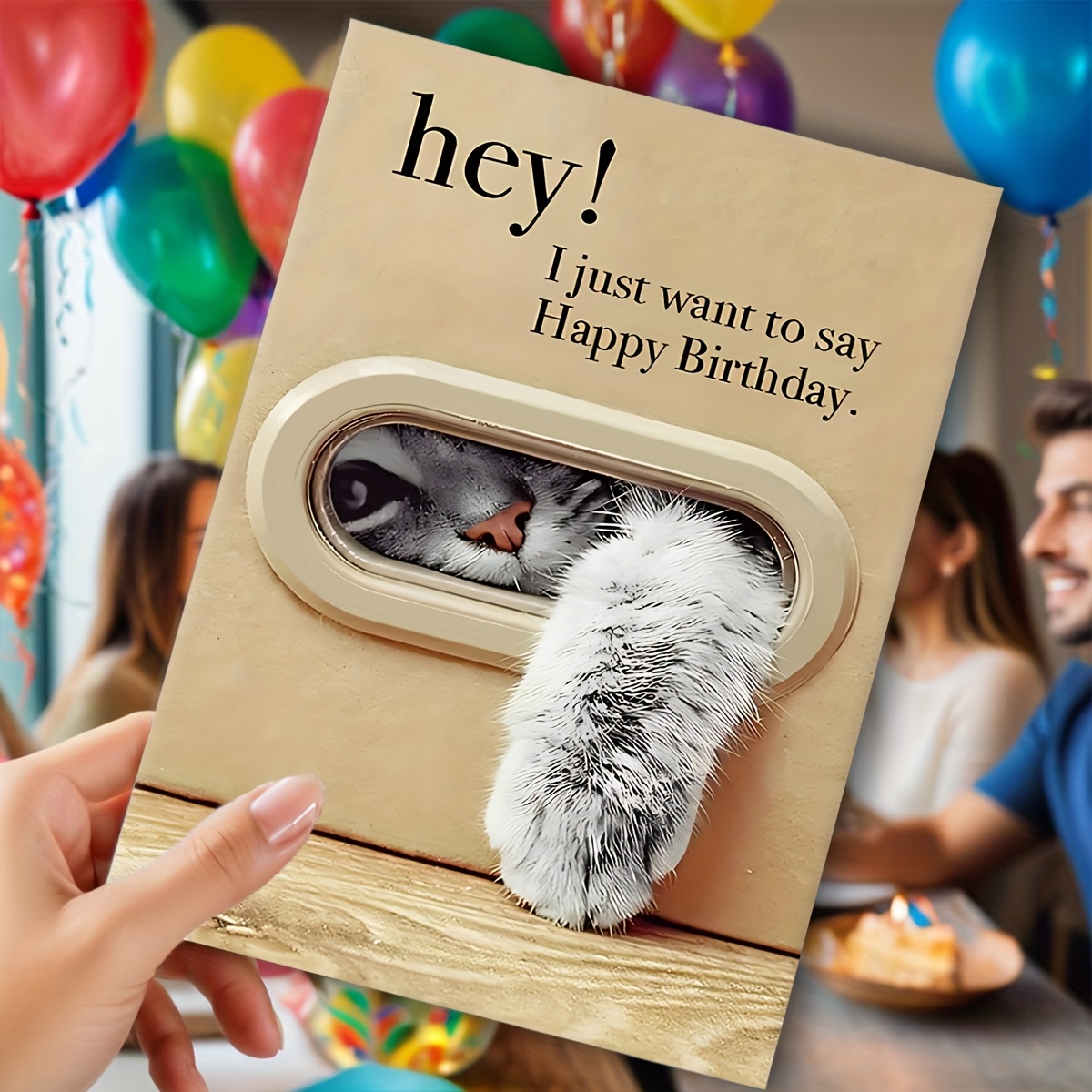 

Carte d'anniversaire avec un chaton mignon tendant , un cadeau d'anniversaire pour et , adaptée aux fêtes d'anniversaire, carte-cadeau