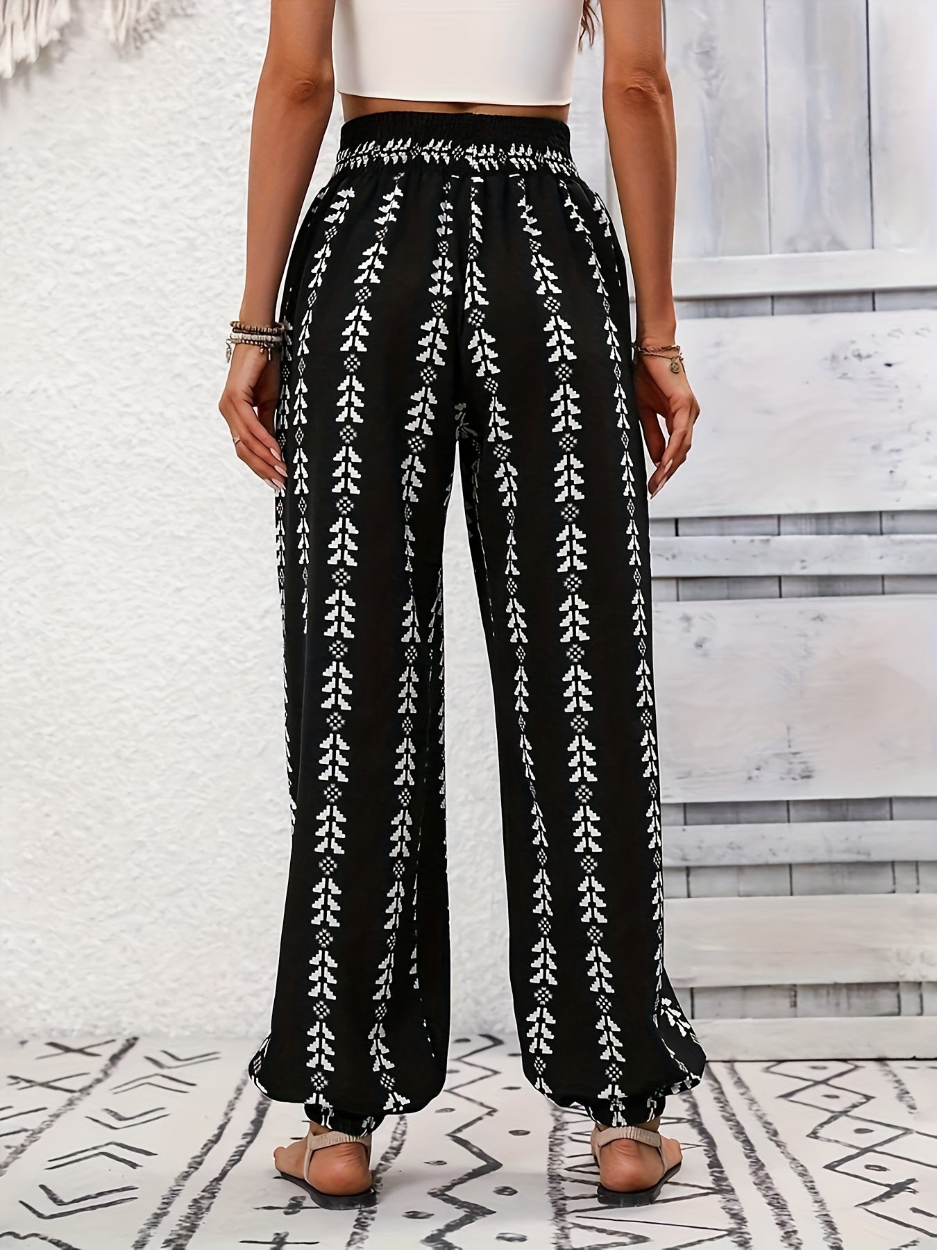 【大幅値下げ】AMERI GEOMETRIC PATTERN PANTS Ameri（アメリ）の「GEOMETRIC PATTERN LOOSE PANTS（その他