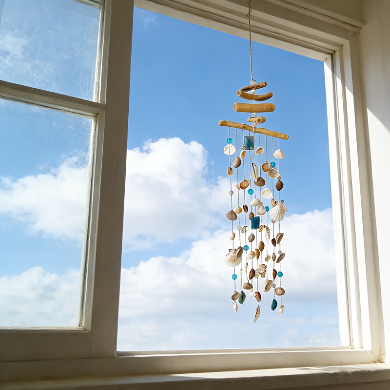 E-shop Windspiele aus Muscheln: ein nautisches Ornament mit Glasperlen, zum Aufhängen im Innen- und Außenbereich, handgefertigt als Projekt, ideal zur