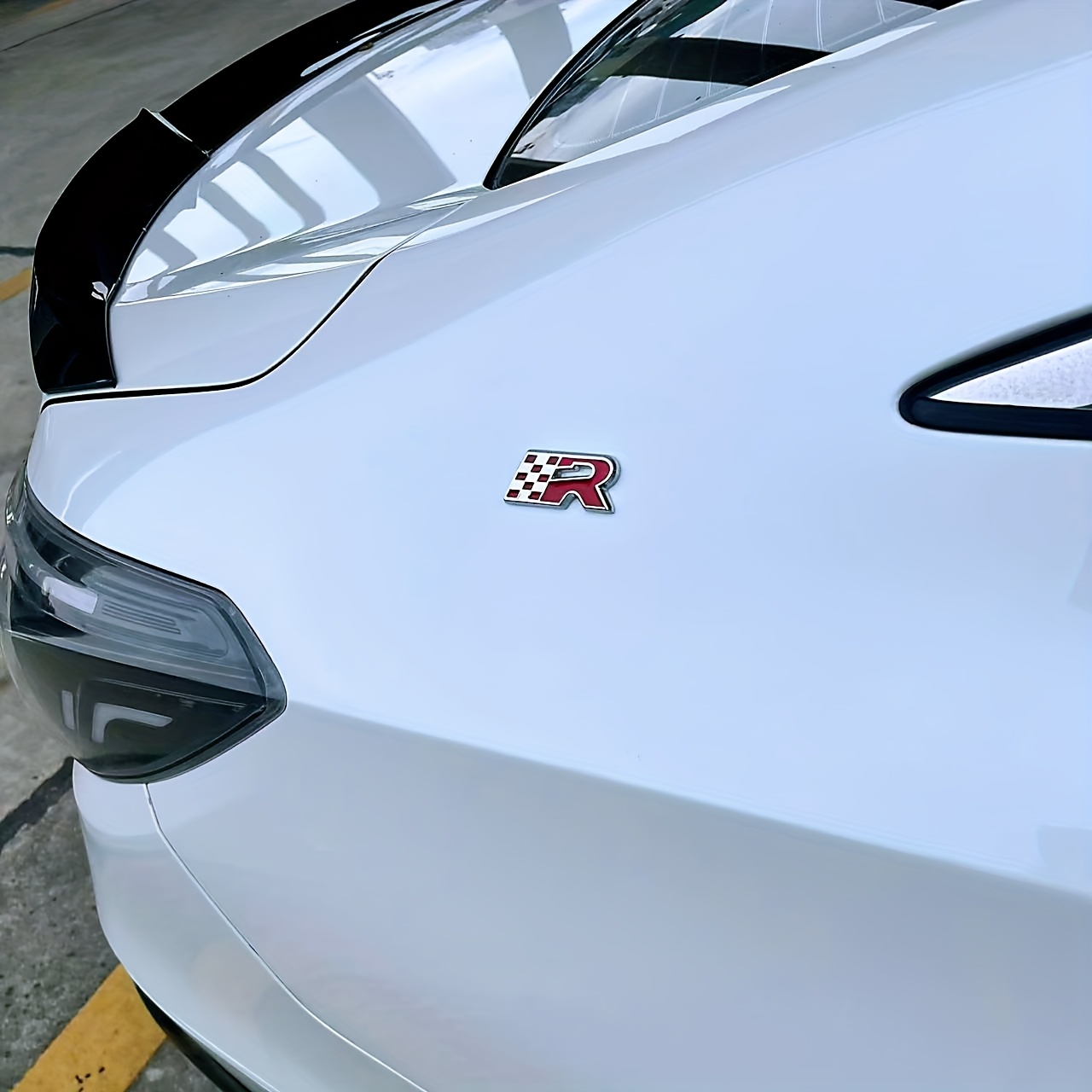 TEMU Metal Car Logo Car Modification Letter R Creative 3d Three-dimensional Side Mark Waterproof Sunscreen Tail Mark Trunk Mark Car Emblem Car Body
