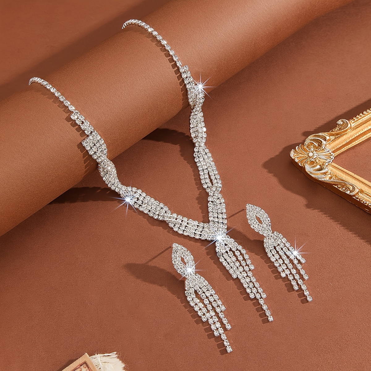 TEMU Handmade Jewelry Accessories 1 Pair Of Earrings + 1 Necklace, Elegant Jewelry Set With Silver-plated Sparkly Rhinestones For Banquets, Balls, Weddings, Gifts