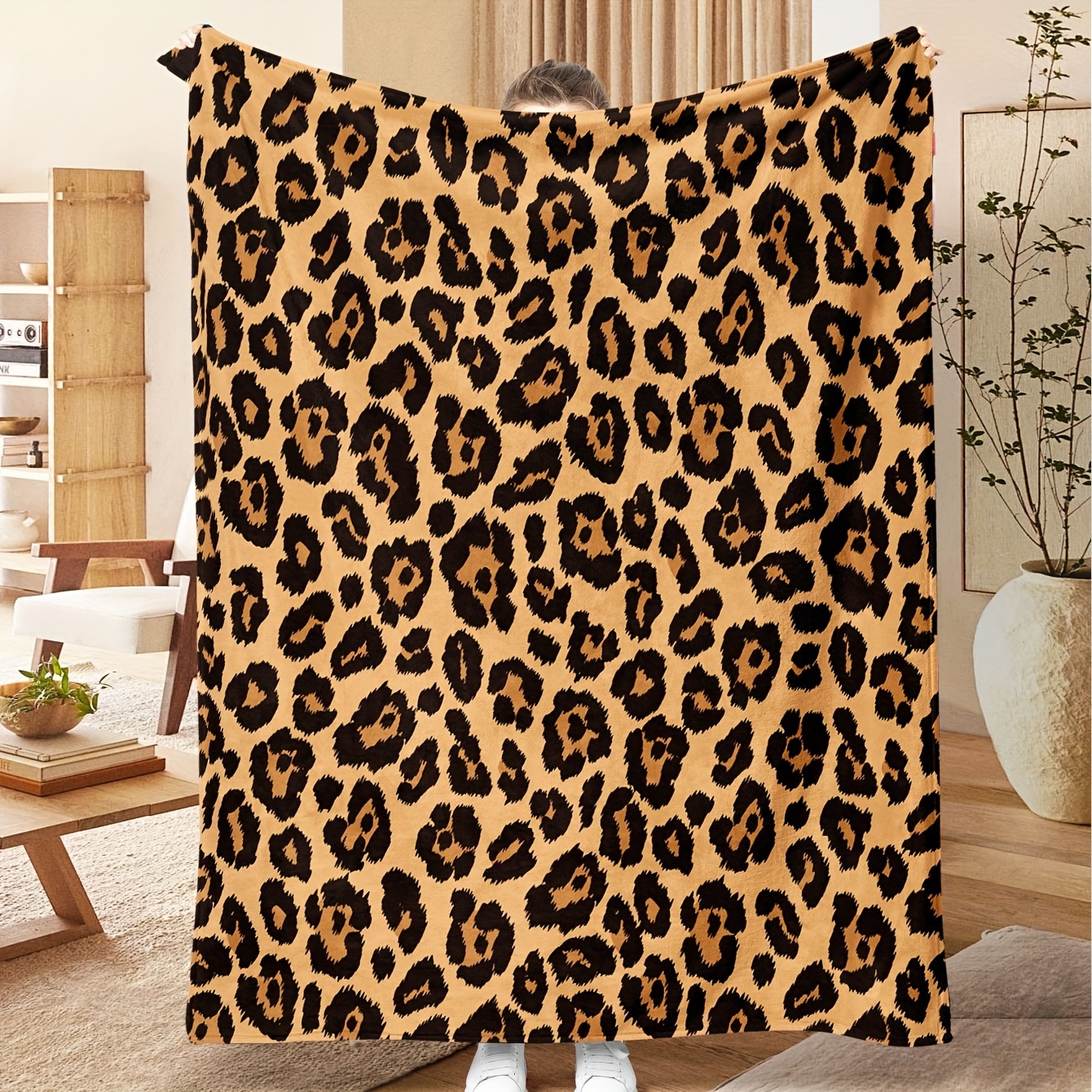 

Contemporary Leopard Print Flannel Throw Blanket – Digital Printed, 100% Polyester, Lightweight Multi-functional Camping, Casual Throw, Air Conditioning Blanket, 200-250gsm