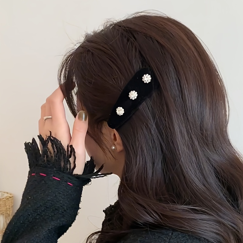 

Vintage Elegant Geometric Hair Clip With Sparkling Rhinestones, Perfect For Outings And Festivities - Suitable For Ages 14 And Up