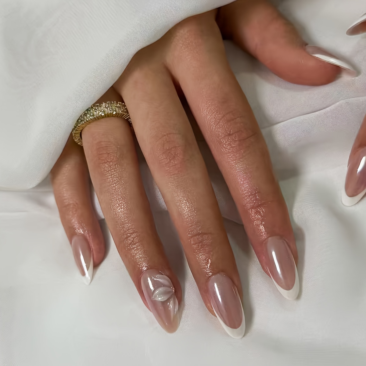 E-shop 10 Stück Echte Handgefertigte Mandelformige Wiederverwendbare Nagelspitzen, mit Lila Basis und Weißen French Tips, mit und Weißem