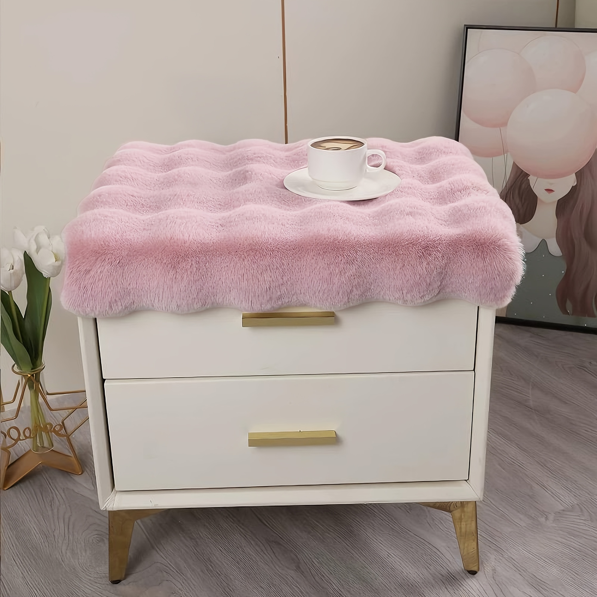 TEMU 1pc | Nouveau Style Nordique, Style Moderne, Tapis Décoratif en Peluche Style Crème, Tapis de Décor de Placard : Coussin de Chaise | Matériau en