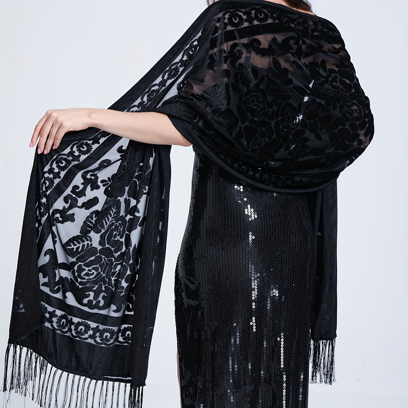 

[customer ] Elegant Solid Color Shawl With 3d Rose Jacquard & Tassels - , Warm Polyester Scarf For Evening Dates