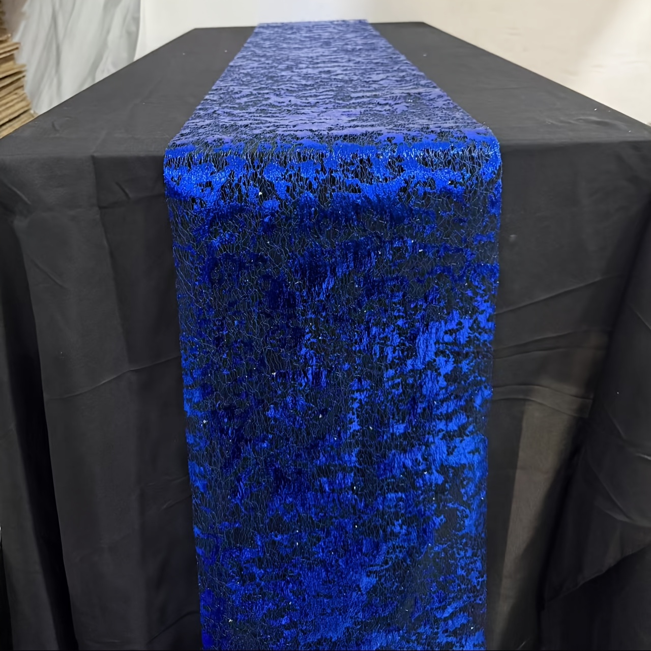 E-shop Glitzer-Pailletten-Aluminiumfolien-Tischdecke – Glänzende Netzstoff, ideal für Partys, Dekorationen und Hochzeiten