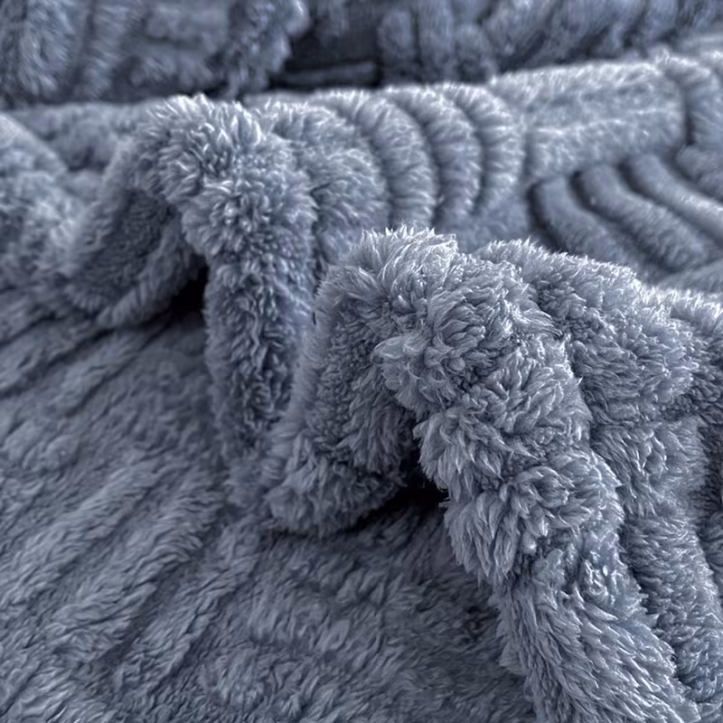 1 luxurious milk velvet jacquard blanket with geometric pattern soft warm beige friendly suitable for use in autumn and winter suitable for bedrooms and guest rooms sofa the perfect christmas gift sofa throw blanket bedroom Product details 15