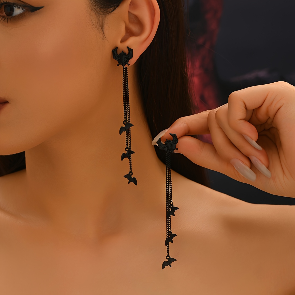 Image of 1 Pair Halloween Festival Style Dark Gothic Bat Chain Tassel Pendant Studs Earrings For Halloween Festival Party Wearing