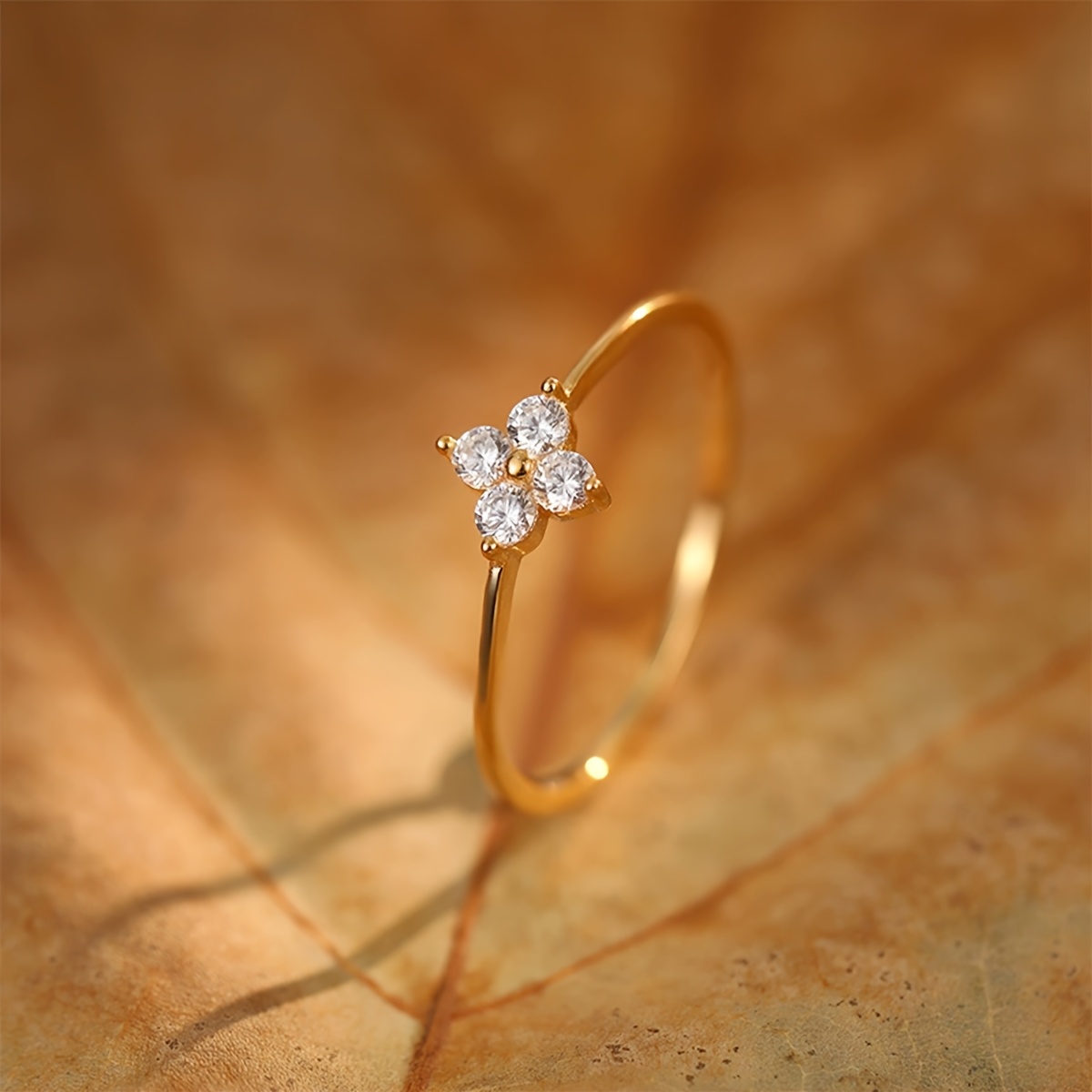 2pcs Fashionable Four-Leaf Copper and Stainless Steel Ring Set