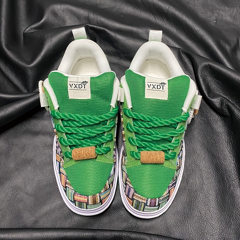 TEMU Low Cut Board Shoes, Green Checkered Plus Size Thick Soled Shoes, Casual Shoes, Sports And Casual Shoes, Skateboarding Shoes, Light Luxury And