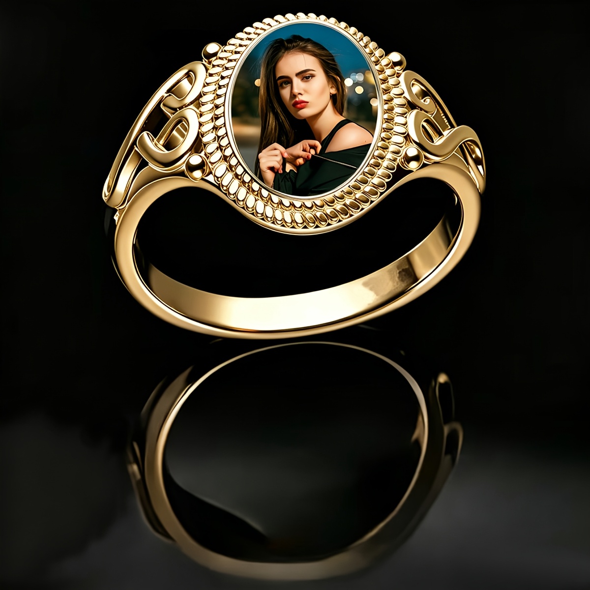 TEMU Bague photo personnalisable vintage ajourée argentée ou dorée, bague gravée avec photo personnalisée, cadeau de bijou commémoratif portable pour