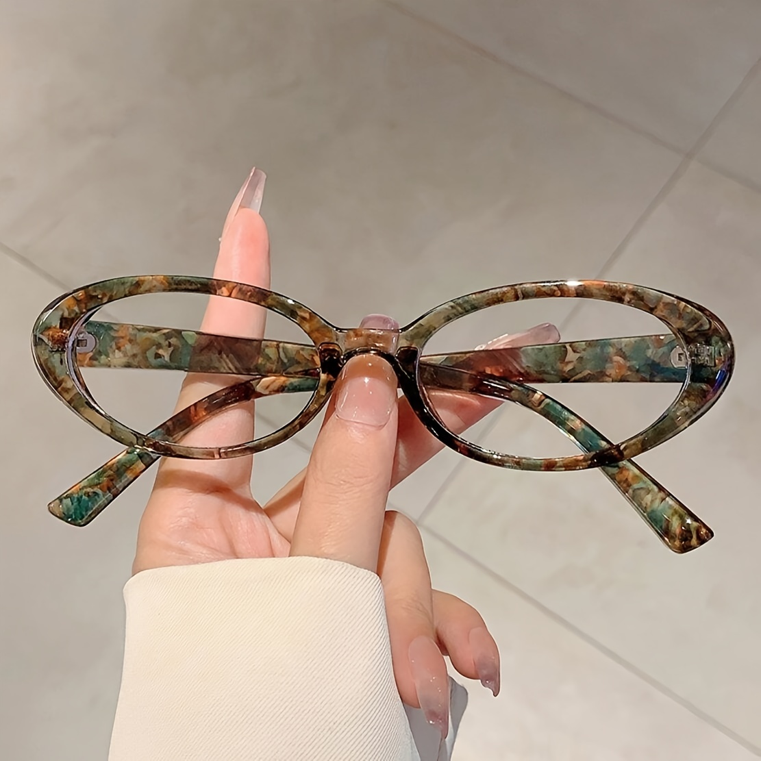oval glasses sold on Temu United States display picture 3