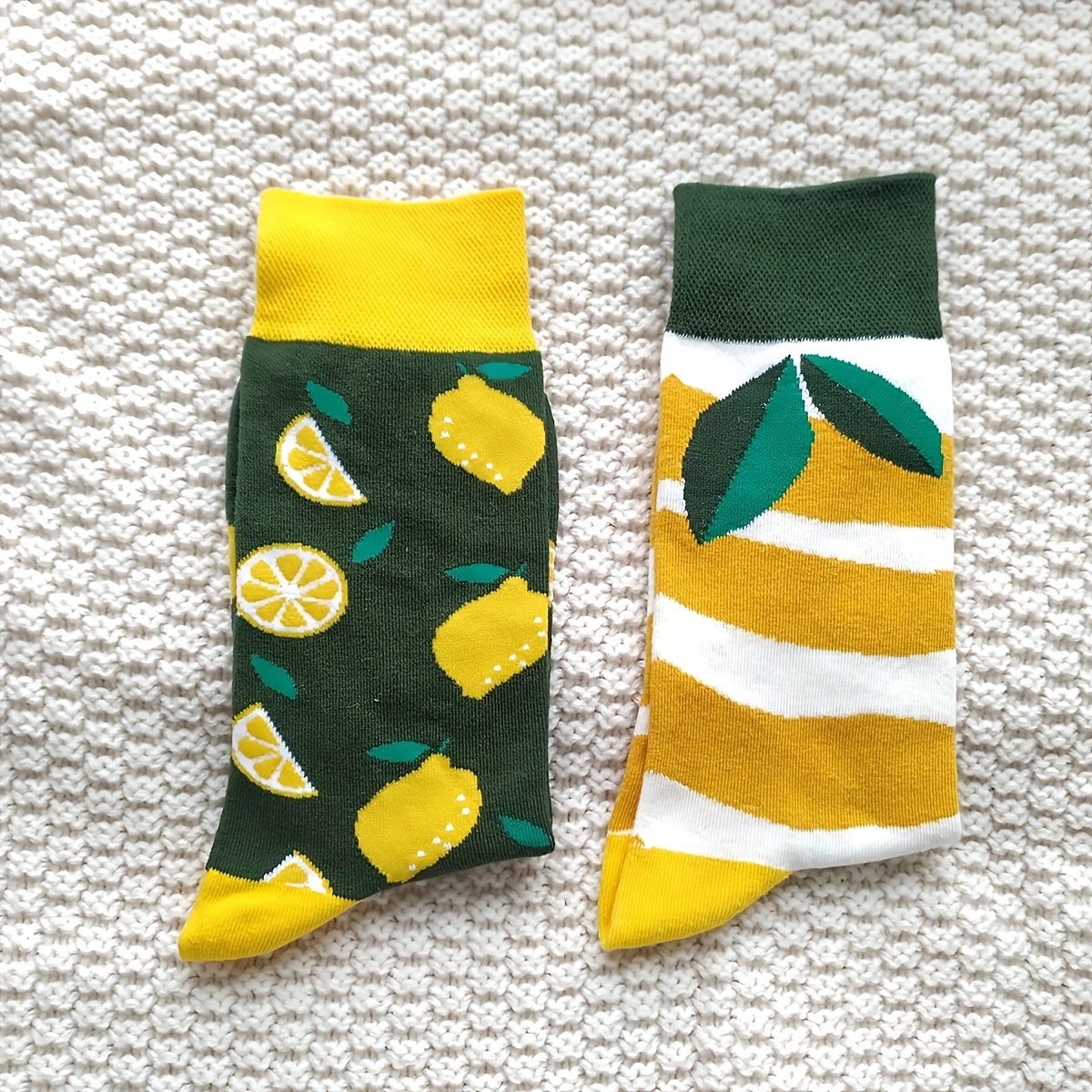 1 Pair Of Striped Full Print Mid-calf Socks, Spring Summer Casual Unisex Statement Socks