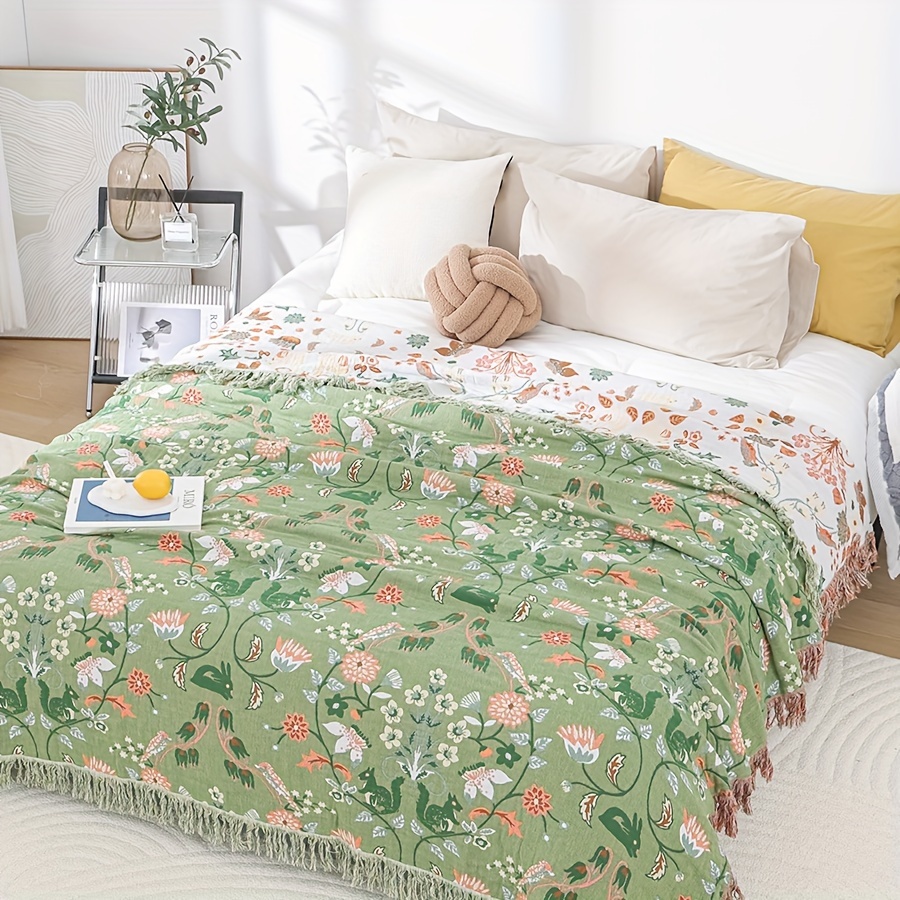 

1pc Floral Cotton Gauze Throw Blanket, Lightweight Breathable Bed Blanket, Decorative Sofa Towel, Air Conditioning Quilt
