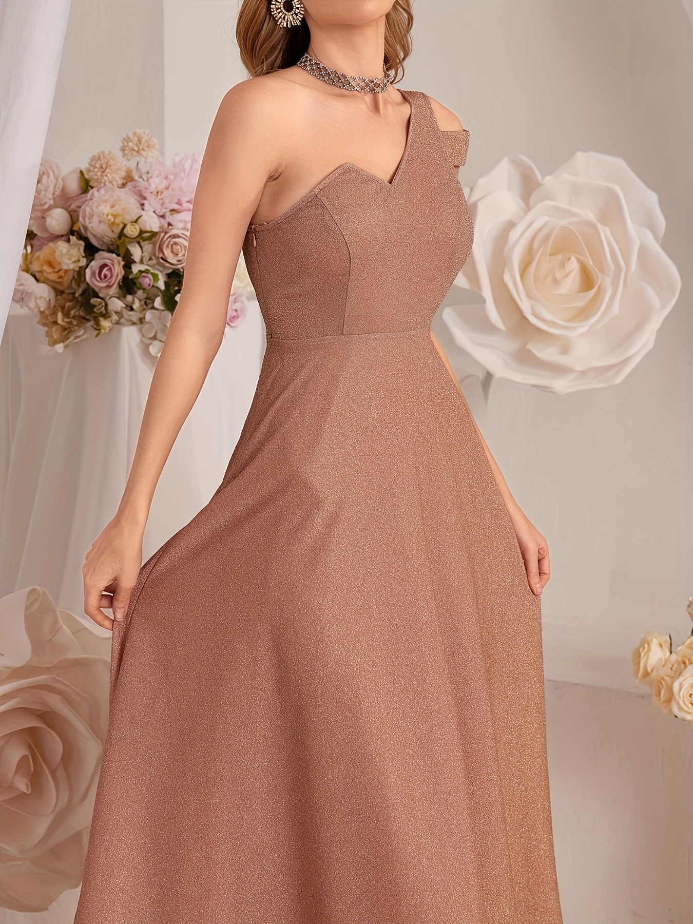 formal gowns and evening dresses - Sweden
