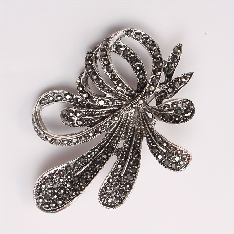TEMU Elegante a forma di d' con strass, perfetta per aggiungere un tocco di stile femminile, disponibile per l'acquisto all'