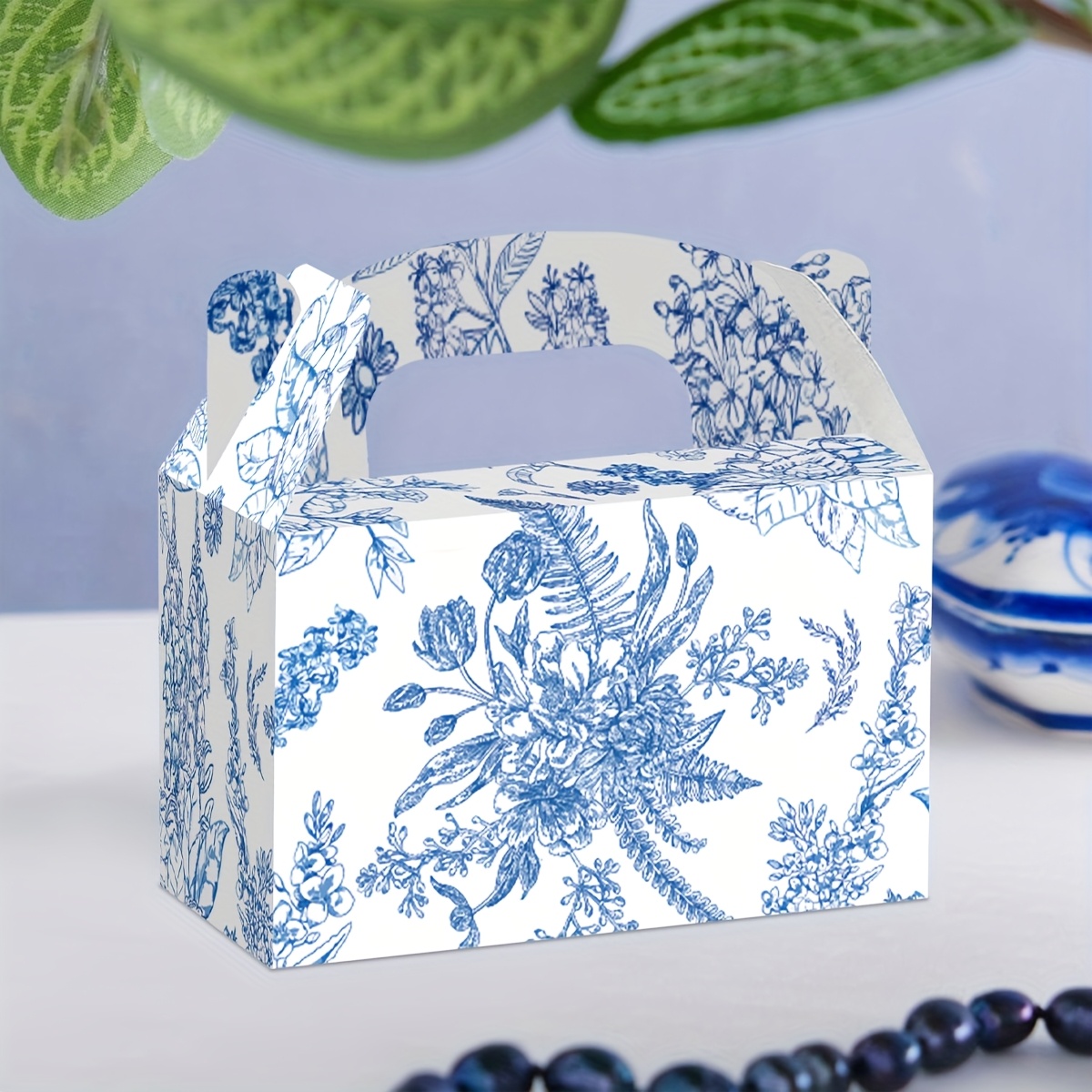 Exquisite Blue and White Floral Gift Boxes, 8/12/16/24pcs