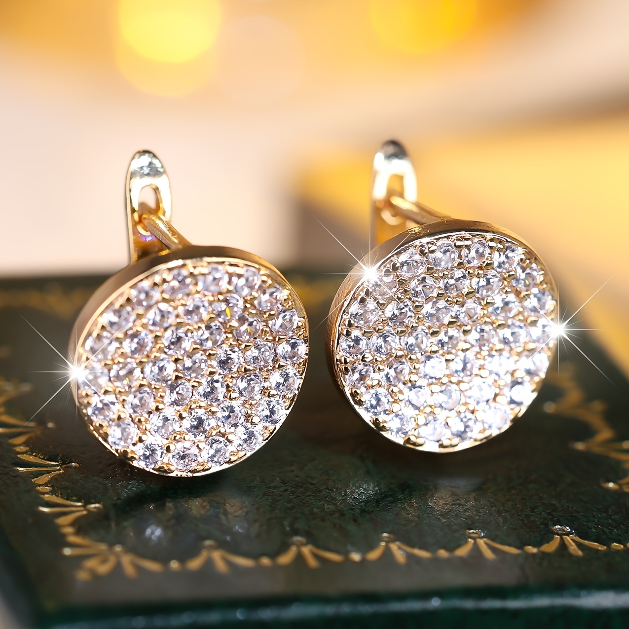 TEMU 1 Pair Round White Synthetic Zirconia Inlaid Women's Easy Elegant Classic Fashion Luxurious Exquisite Individual All-match Beautiful Jewelry