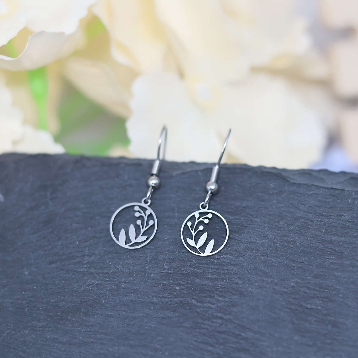 E-shop Damengeschmuck: 304 Edelstahl Minimalistische Blatt-Ohrringe – Elegante Tränenblätter, & Festliche Schmuckstücke in Neutralen , Ganzjährige