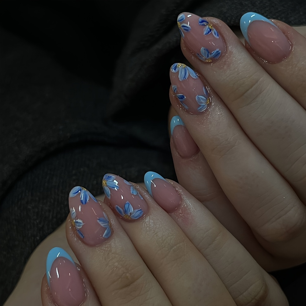 TEMU 24pcs Short Oval Press-on False Nails, Nude Pink Base With French Tips, With Blue Flowers, Exuding Fresh And Gentle Vibes. French , Combining