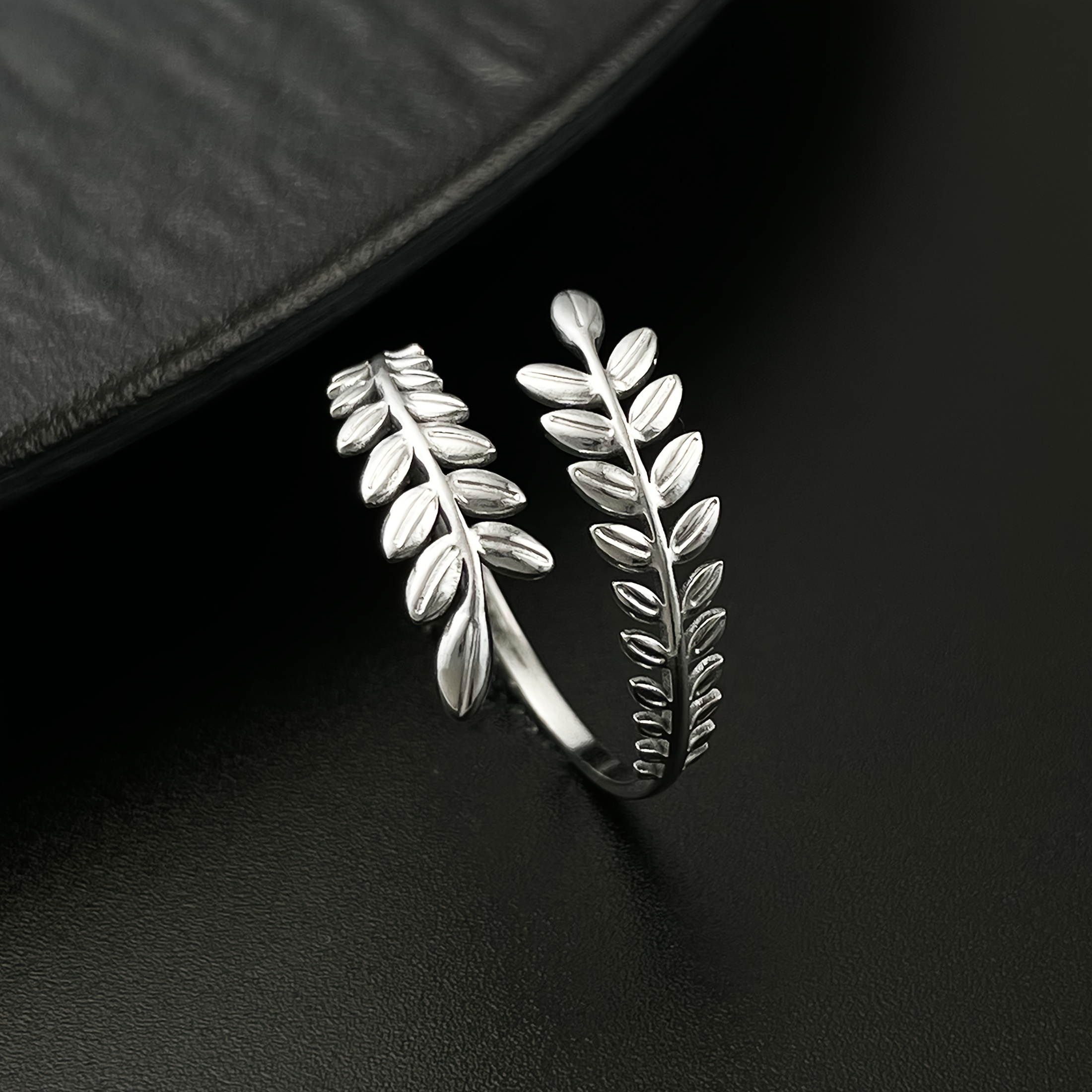 Minimalist Steel Open Ring Adjustable Rope & Leaf Unisex Jewelry