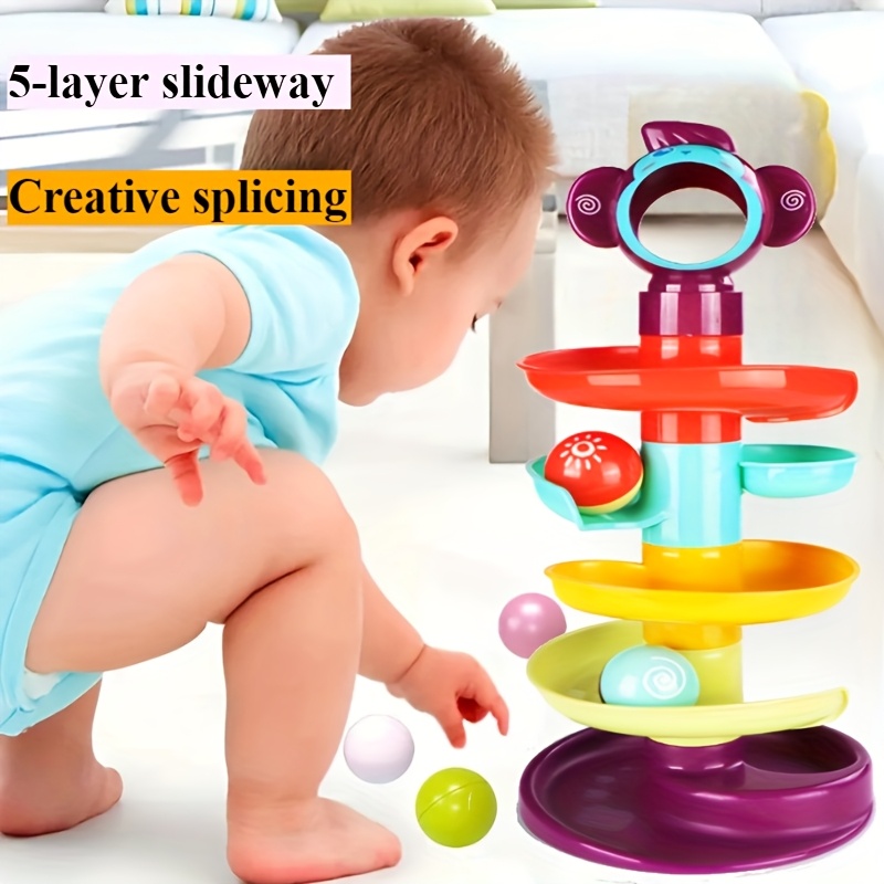 Kleurrijke spiraalvormige rollende ballentoren