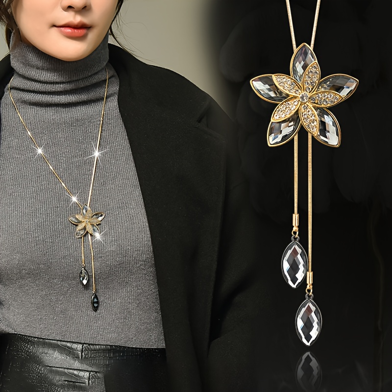 Fashionable And Elegant Marquise Flower Pendant Long Sweater Chain With Artificial Crystals In Gray
