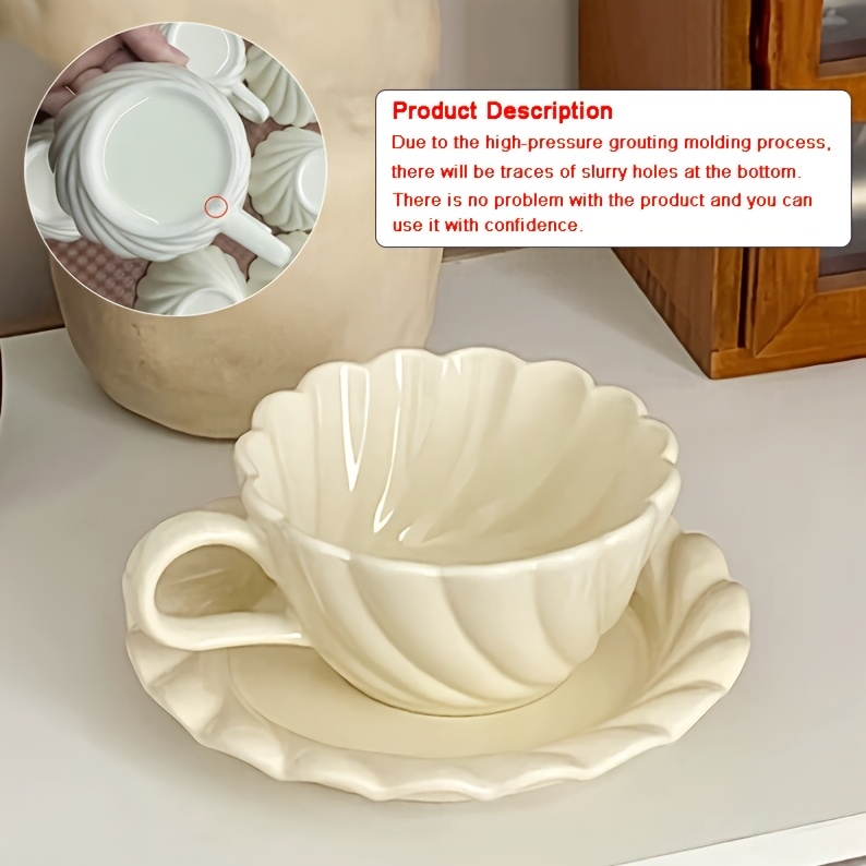 Ensembles de tasses et de soucoupes