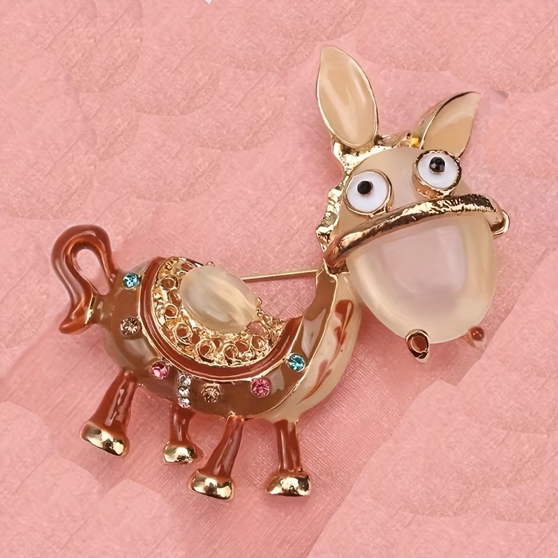 Trendy Animal Brooch Featuring An Adorable Donkey, Perfect For A Creative Touch To Your Outfits