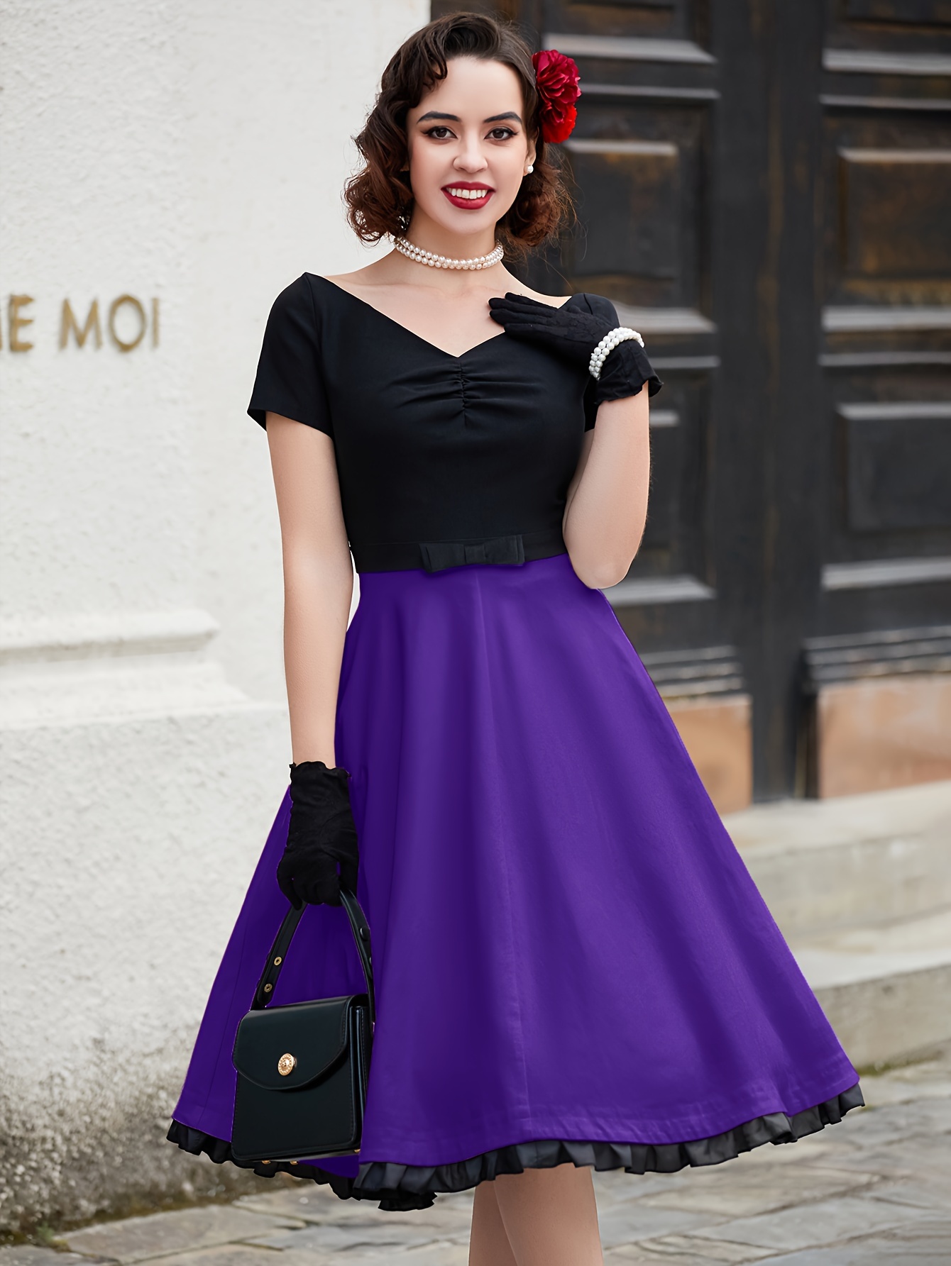 Women's Vintage A-Line Midi Dress Black Pink Contrast Color Block,  Heart Neckline, Short Sleeves, Flared Skirt with Lace Trim for Weddings