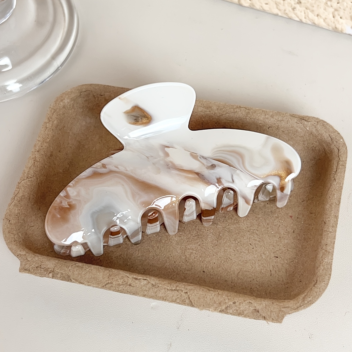 1pc Gentle Milk Coffee Marble Hair Clip, Premium Acetate Shark Clip, Versatile Clip for the Back of the Head, Half-Up Hairstyle for Daily Commute, Keeping Hair in Place at Home, Gentle Style Hair Accessory for Dates