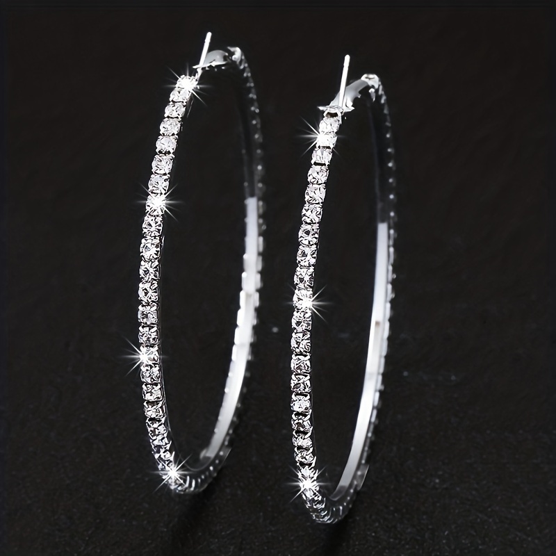 TEMU Pendientes de Lujo con Cadena de Garra de Moda y Tendencia para Mujeres, Joyería de Regalo para Citas