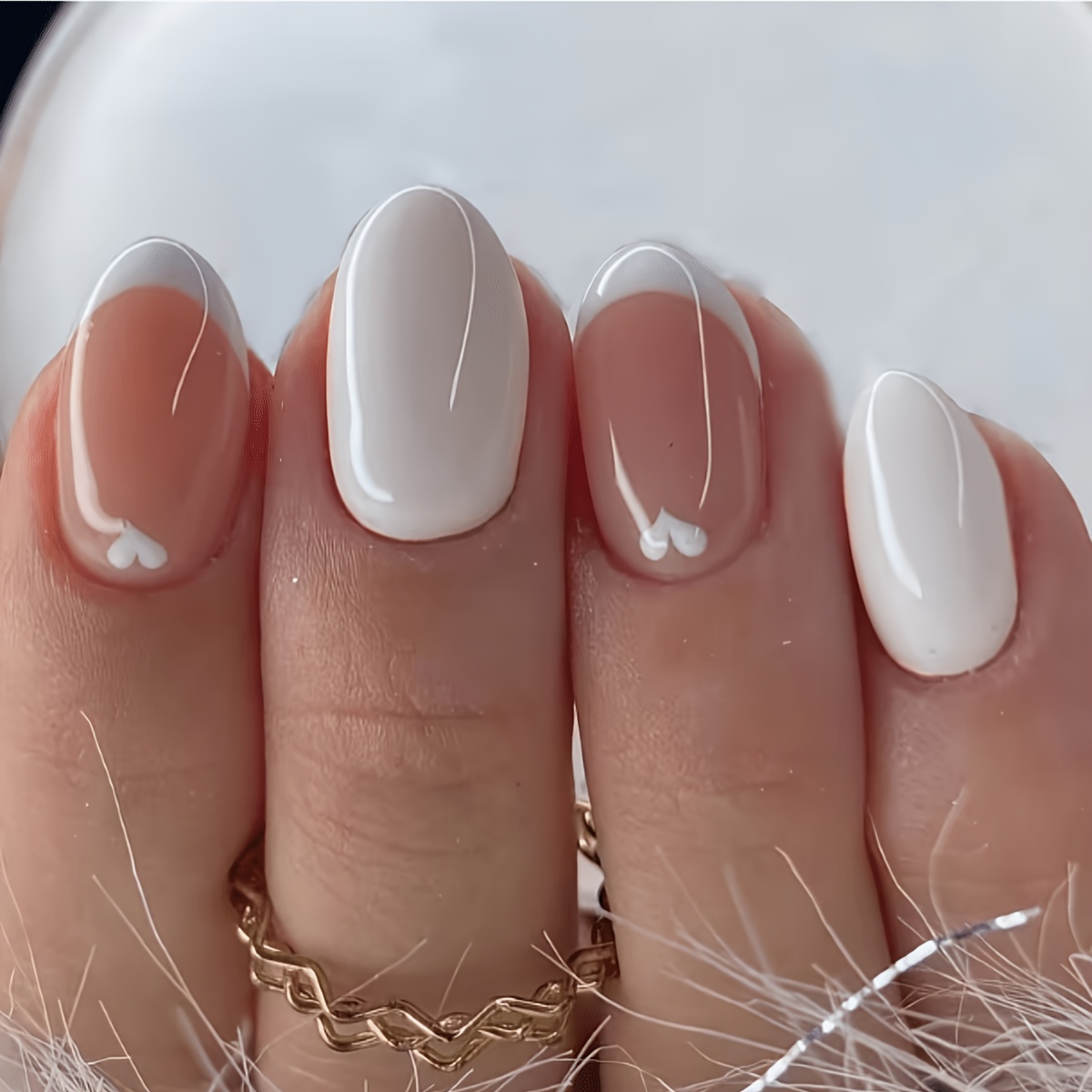 TEMU 24pcs Short Oval White Glossy - Natural Art Nail Stickers, Sweet And , Women's Fashionable Nails, Suitable For Daily Commuting, Includes Nail