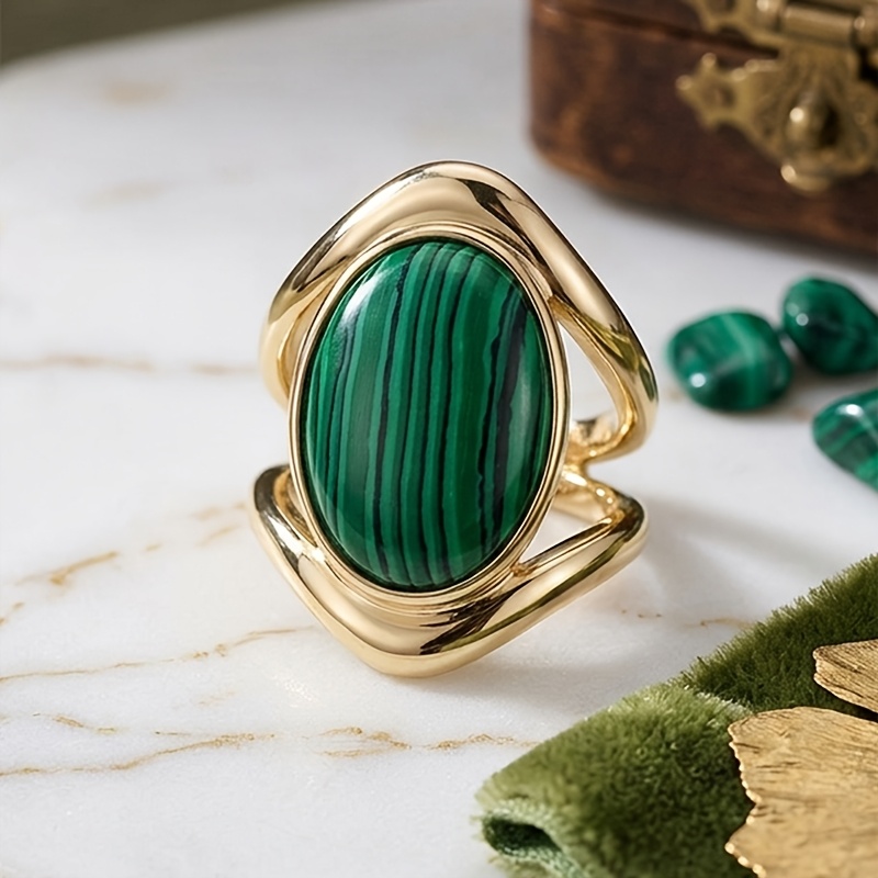 Vintage Style Oval Green Synthetic Zirconia Open Ring