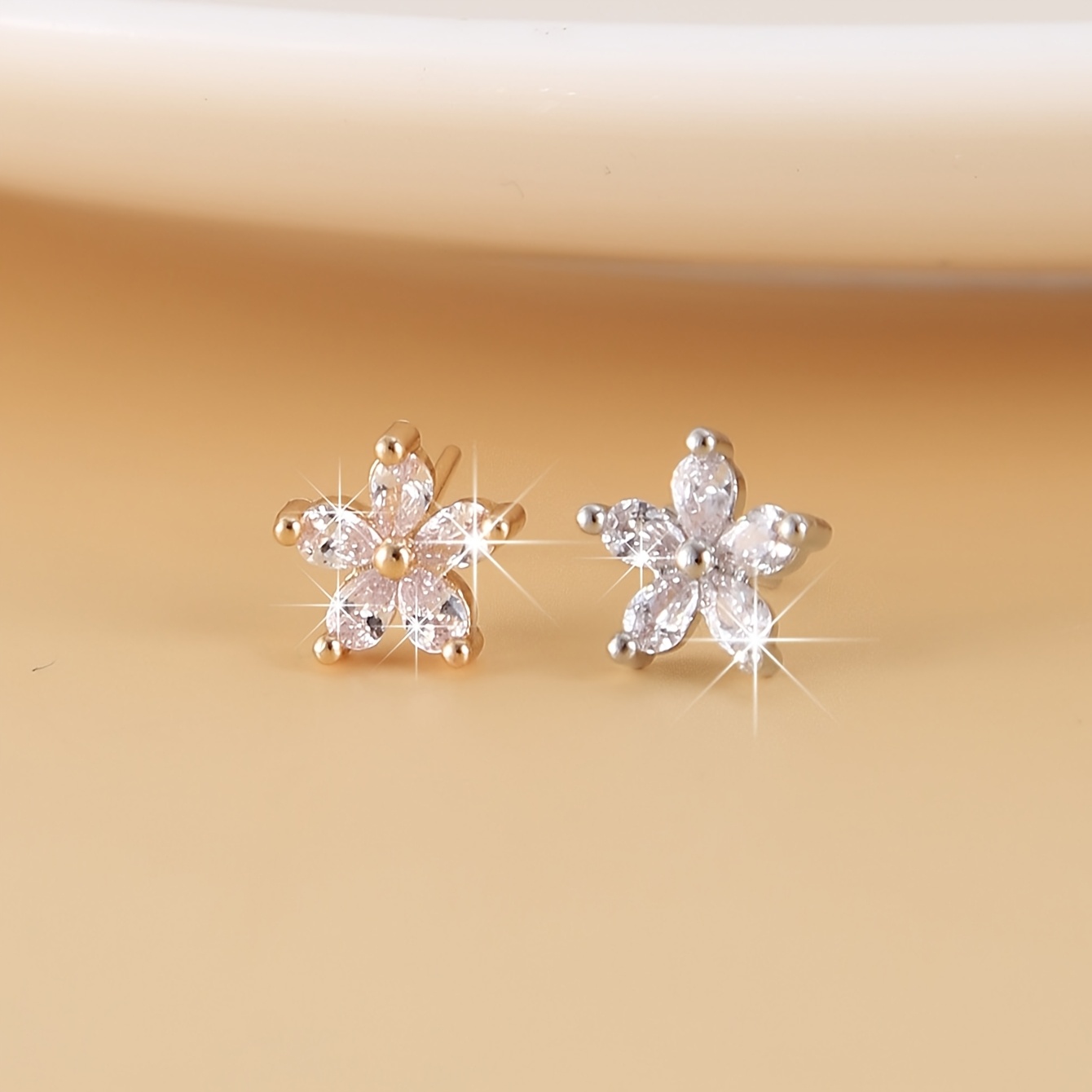 4pcs Floral Nose Rings Set, Cute Petal Design
