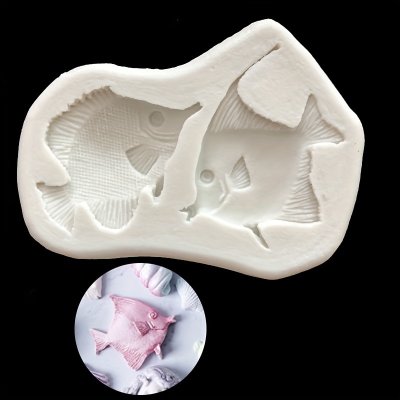 

1pc, Kissing Gourami Fondant Mold, 3d Silicone Mold, Fish Candy Mold, Chocolate Mold, For Diy Cake Decorating Tool, Baking Tools, Kitchen Accessories