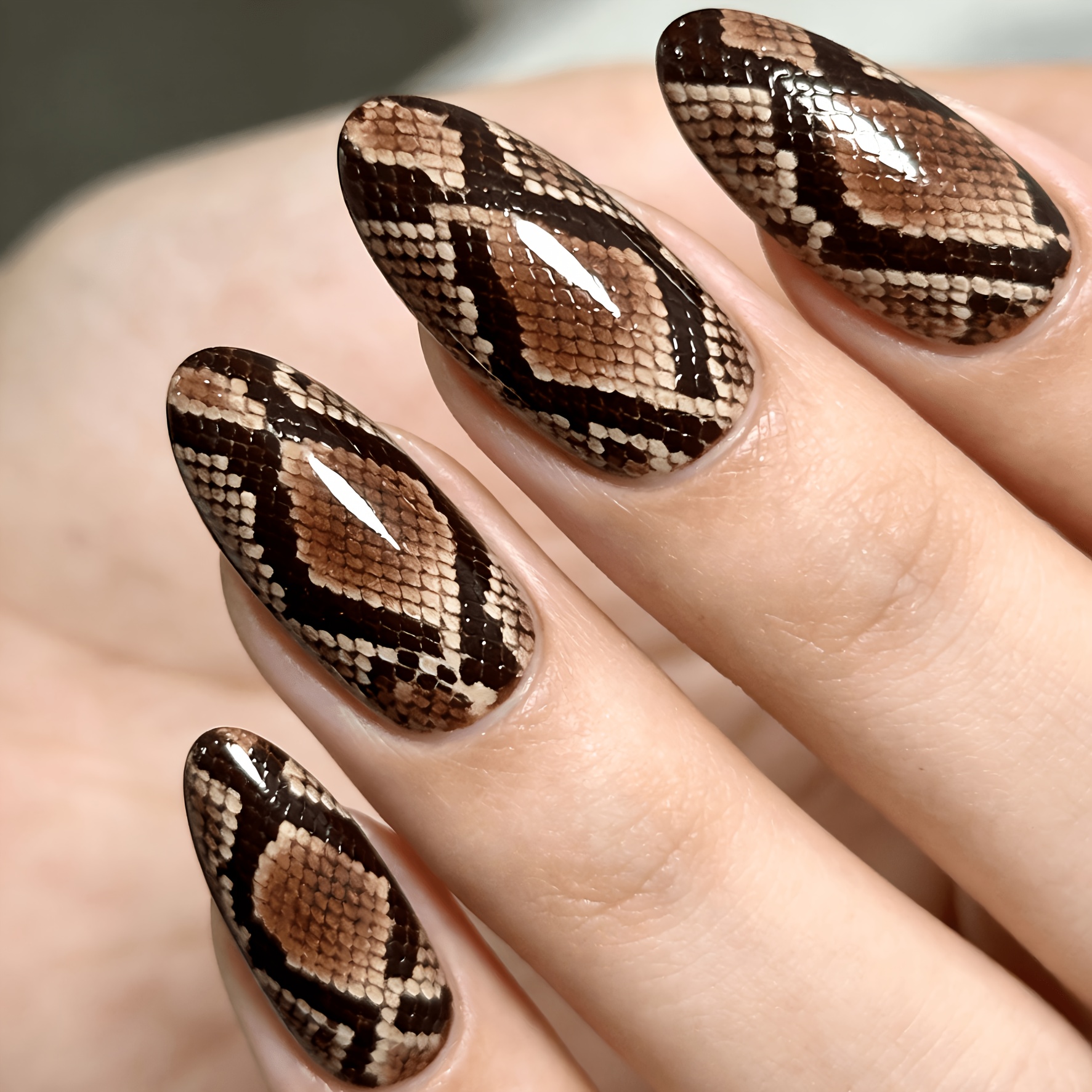 TEMU Python Color, Animal , Glossy End, Mid-length, Almond Shape, 24pcs, False Nails, Press-on Nail Stickers, Y2k Style Nails, Gothic Nail Art, Nail
