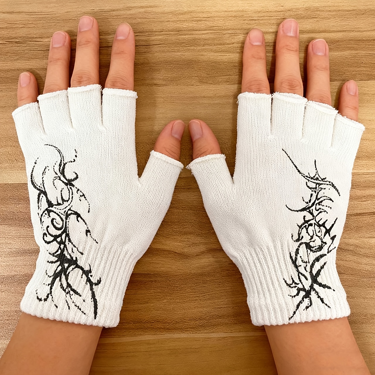TEMU 90s Fashion Y2k Warm Gloves, Gothic Style Pattern, Open-fingertip Gloves, Emo Gloves, Street Hip-hop Gloves