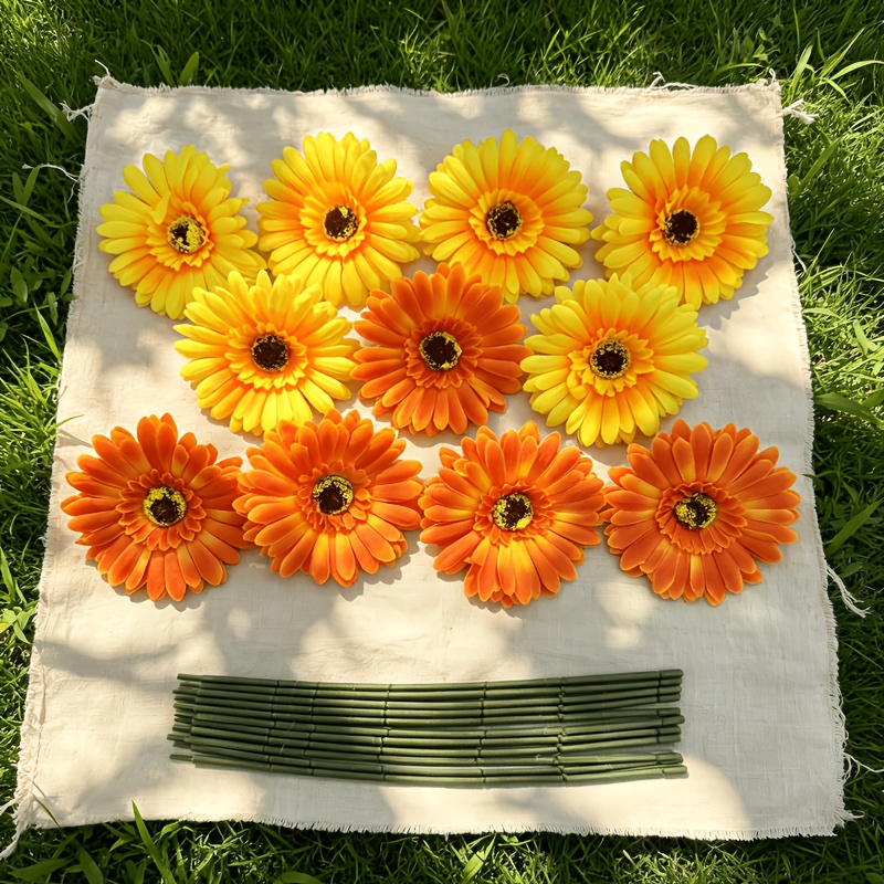 TEMU 11pcs High-quality Warm Autumn Orange-yellow Gradient Artificial Daisies, Requires Self-assembly / Suitable For Fall Thanksgiving / Decoration /